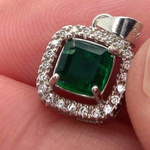Swat Valley Emerald .80ct White Gold Finish Solid 925 Sterling Silver Pendant
